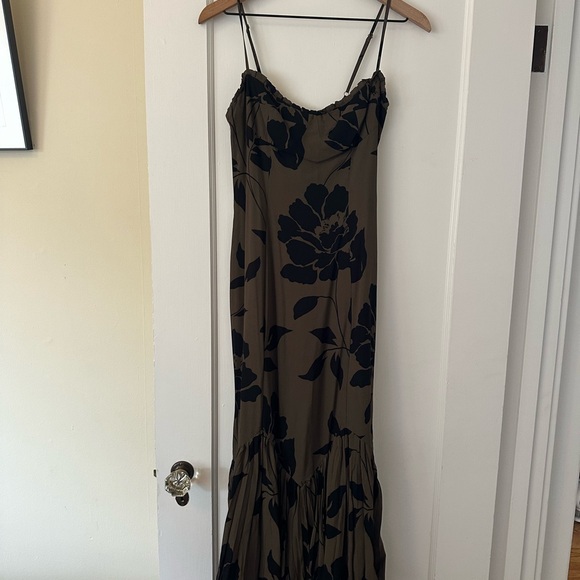 Reformation Aiko Dress - Picture 3 of 5